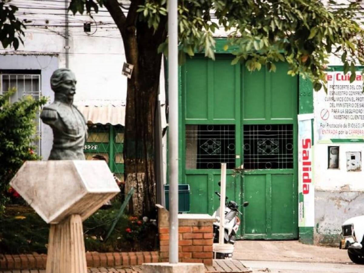 Denuncian demoras en toma de pruebas COVID a comerciantes de Plaza