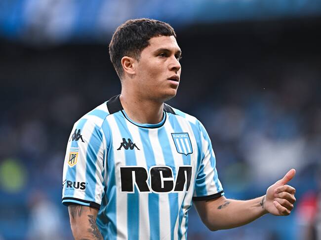 Juan Fernando Quintero anotó un golazo para Racing. (Photo by Rodrigo Valle/Getty Images)