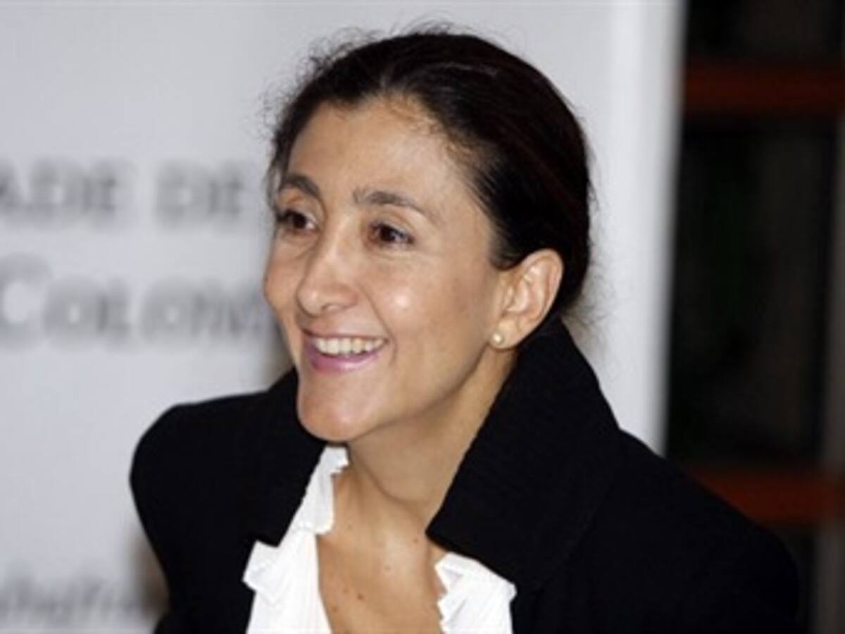 Verdes inscribieron a Ingrid Betancur como precandidata presidencial