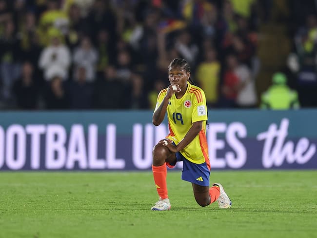 Sentido mensaje de Sintia Cabezas: “Pedimos disculpas por no cumplir el sueño mundialista”