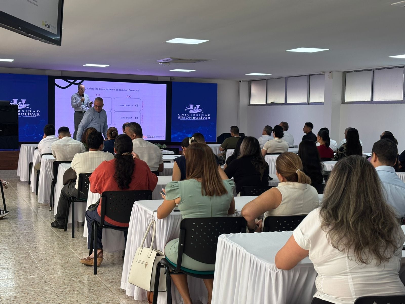 Universidad Simón Bolívar analiza en Cúcuta el impacto de la inteligencia artificial en la salud. / Foto: Camilo Picón.