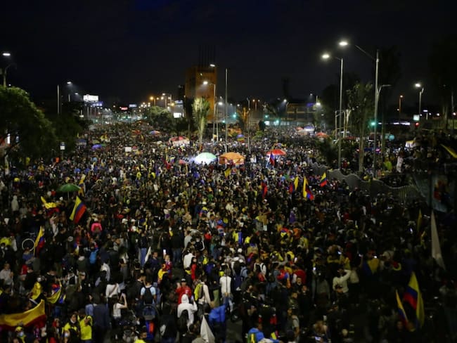 Monumental manifestación se tomó Bogotá