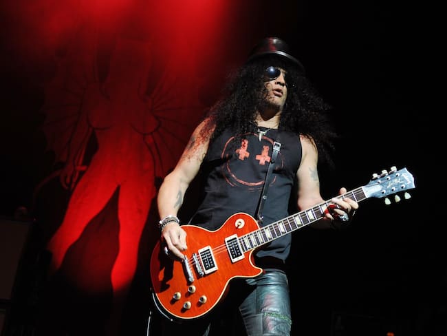 Saul Hudson, mejor conocido como Slash, nació el 23 de julio de 1965 en Stoke-On-trent en Inglaterra.