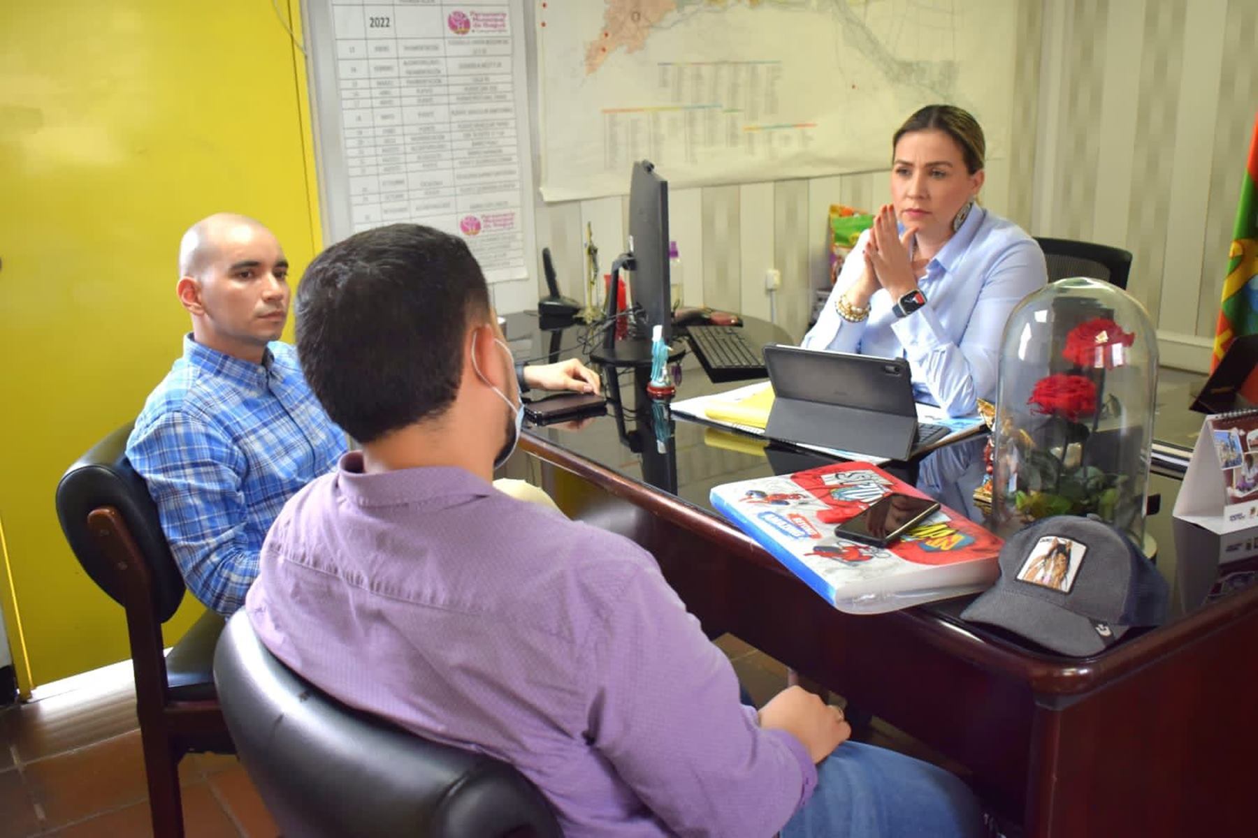 Familiares de Henry Mathias Reina Rendón.