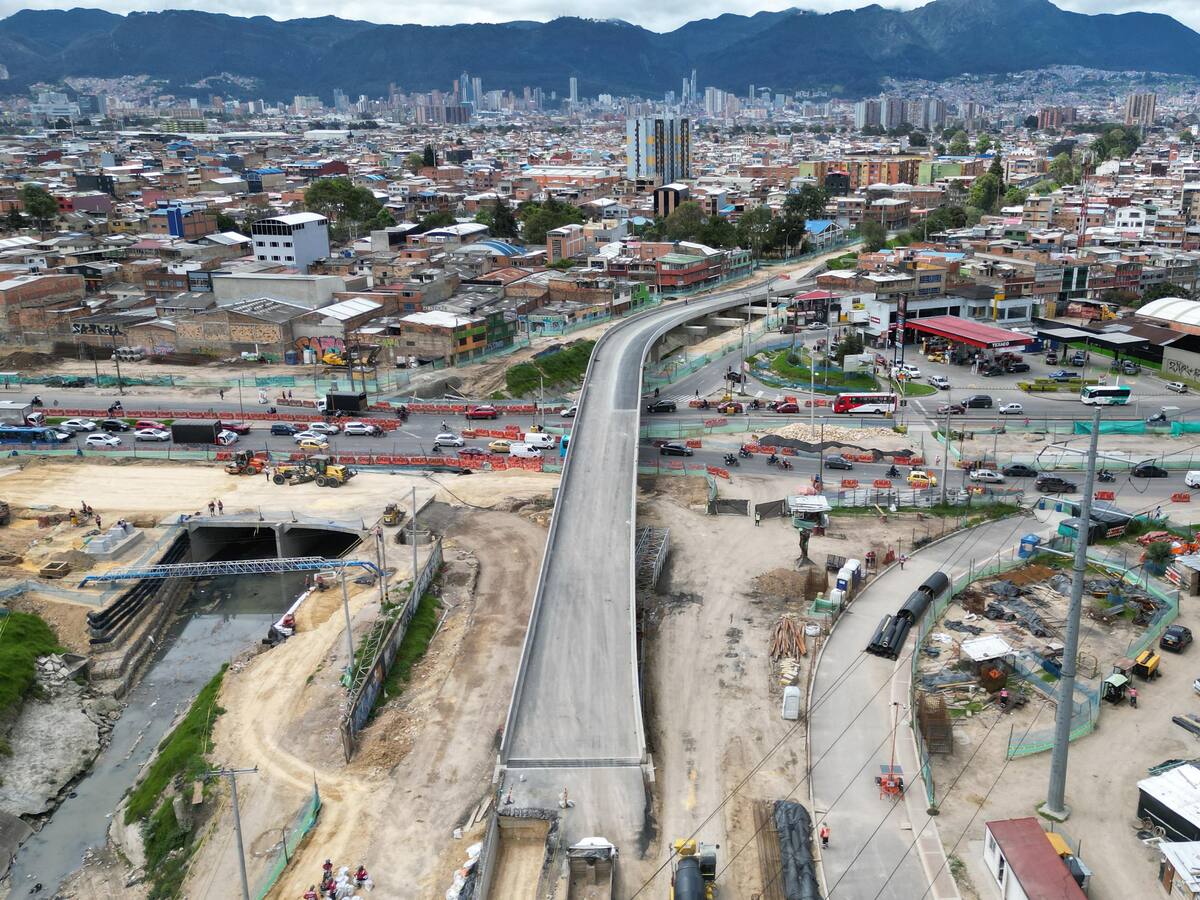 Nuevos avances del puente vehicular de la Av. 68 con tercera: será entregado en agosto