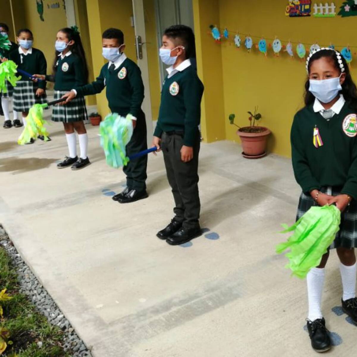 Antioquia celebra regreso a clases presenciales e insiste en la vacunación