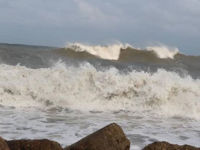 Alertas y emergencias en Cartagena por fuertes vientos y alto oleaje