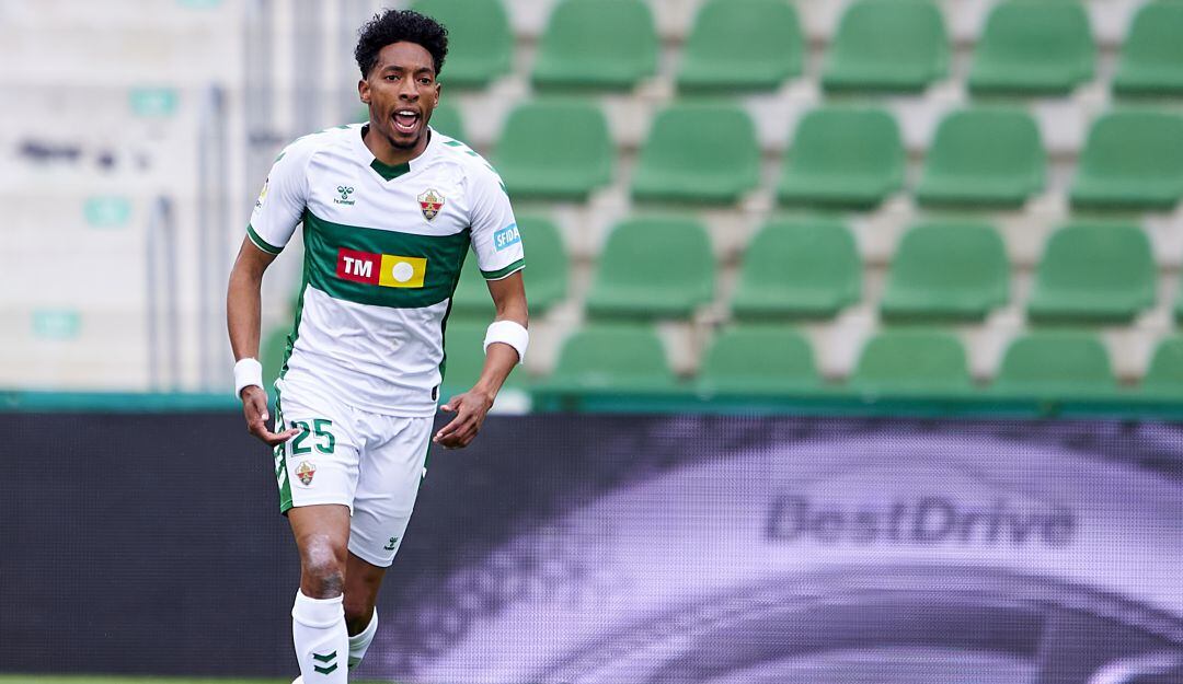 Johan Mojica: “estamos dando todo y más para mantenernos en Primera”