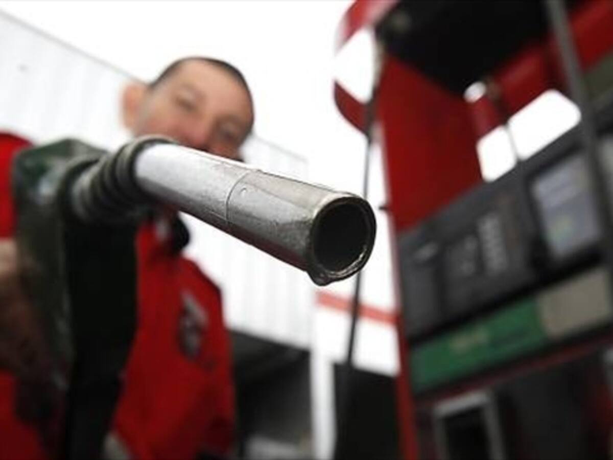 Precio de los combustibles para abril se mantiene estable
