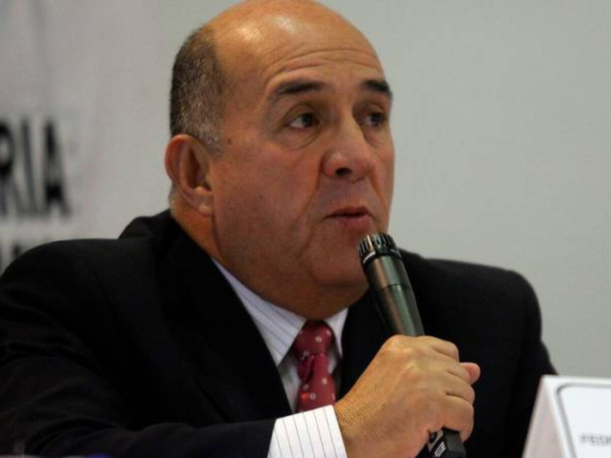 Conservatismo insiste en necesidad de revelar totalidad de acuerdos firmados en Cuba