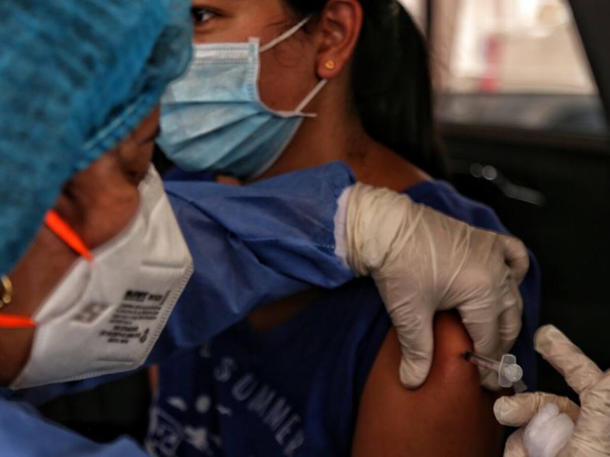 En Cartagena se han aplicado más de 119.000 vacunas contra el COVID-19