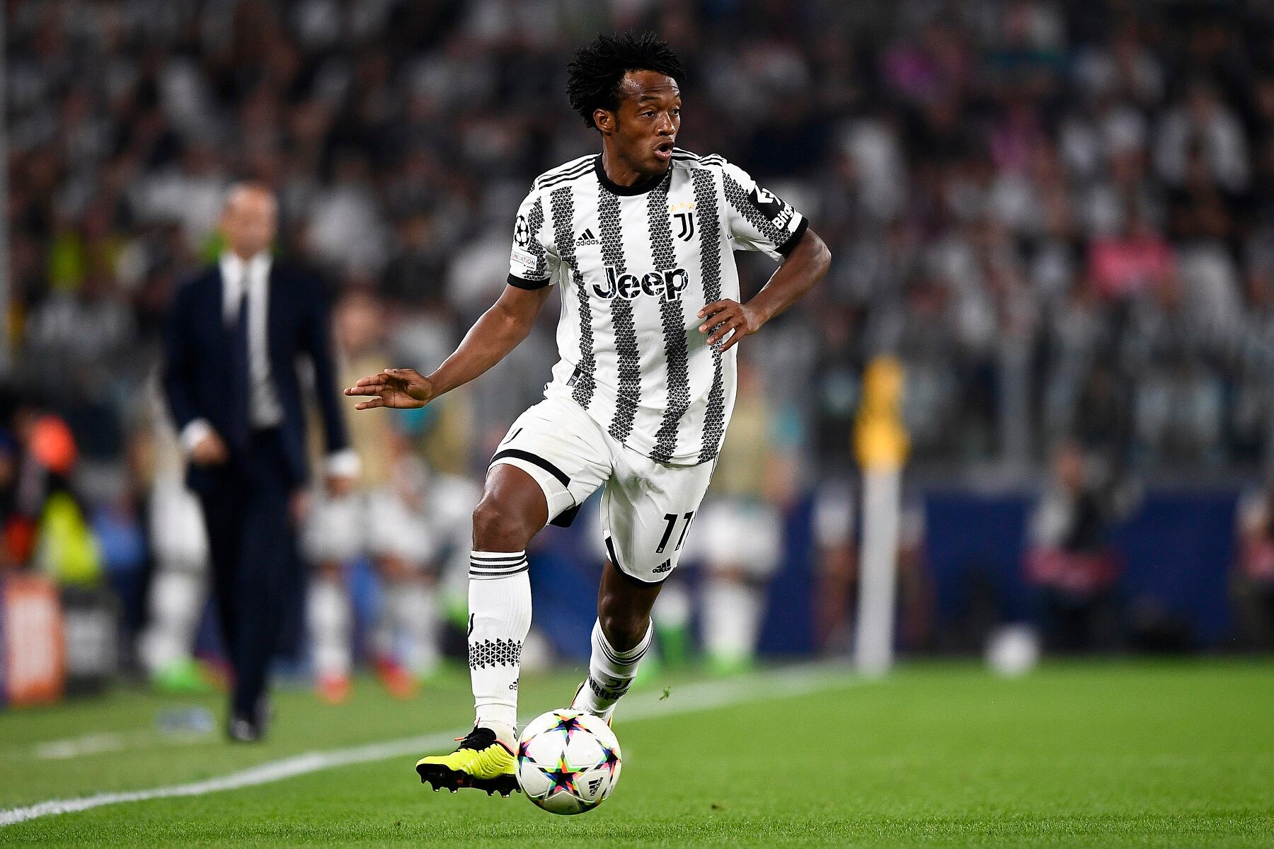 Juan Guillermo Cuadrado de Juventus FC  (Foto por Nicolò Campo/LightRocket via Getty Images)