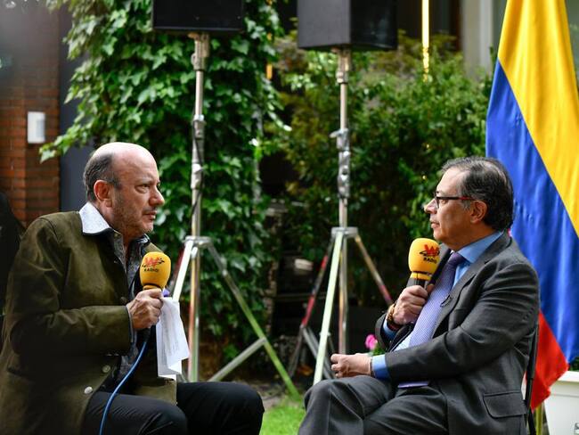 Gustavo Petro hace un balance del “balconazo” y de su visita a España