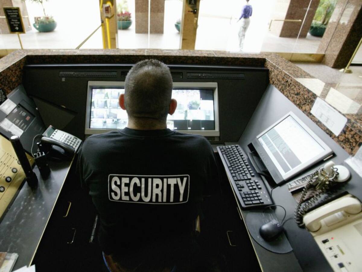 Buscan hombres y mujeres para seguridad en Chía, Funza y Bogotá