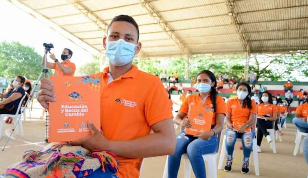 Becas para jóvenes magdalenenses