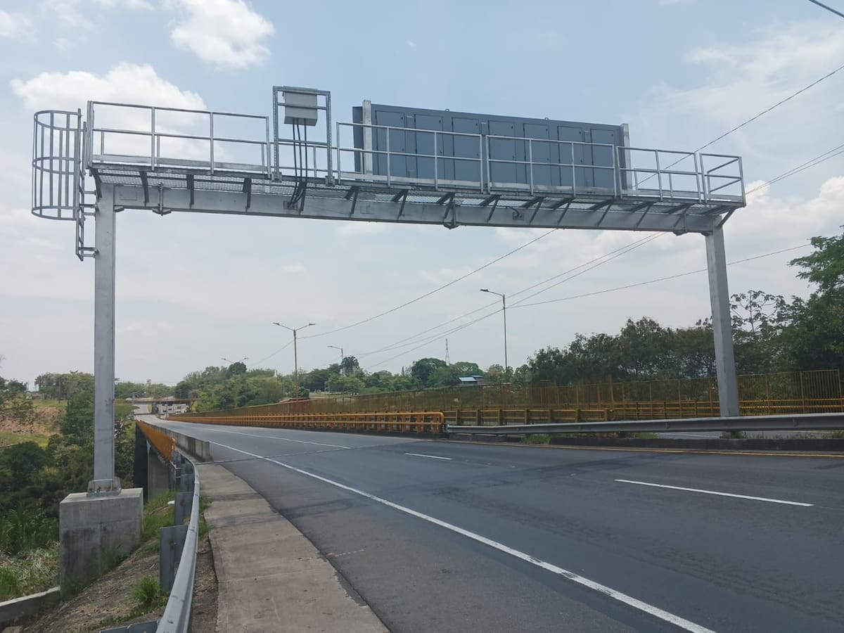Fallo tumba orden de instalar una reja en el puente de la variante de Ibagué