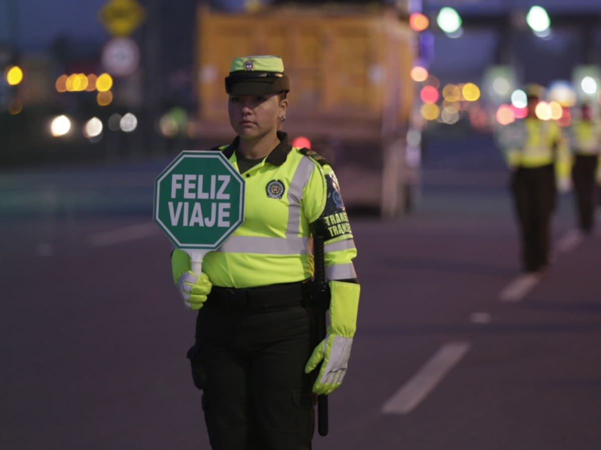 Denuncian ‘cráter’ peligroso en la vía Bogotá-Tunja que causa trancones