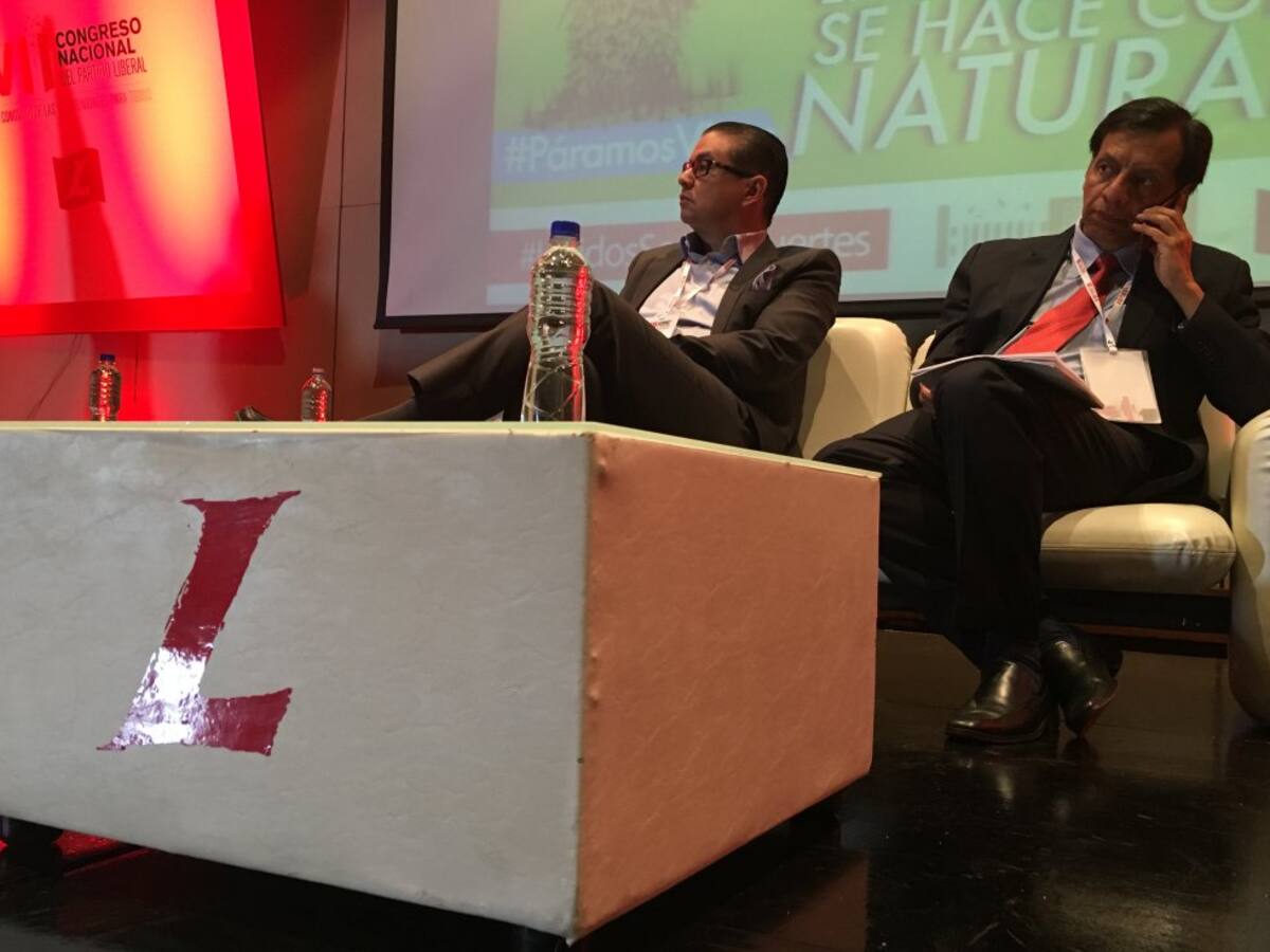 Durante el Congreso Nacional del partido propusieron a César Gaviria como jefe único.