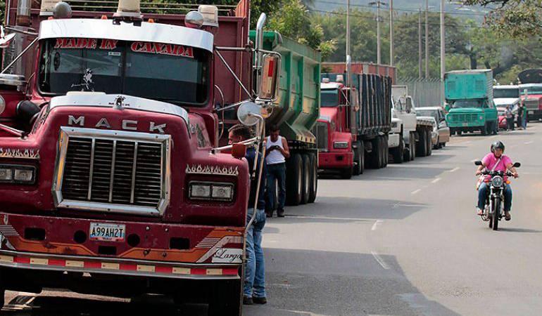 Los transportadores buscan reanudar sus actividades de manera total un años después de parálisis.