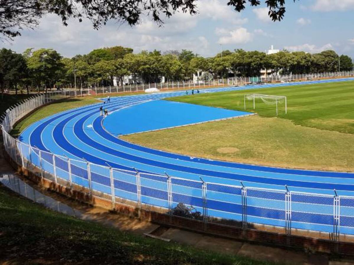 Quedó lista la pista de atletismo de la UIS