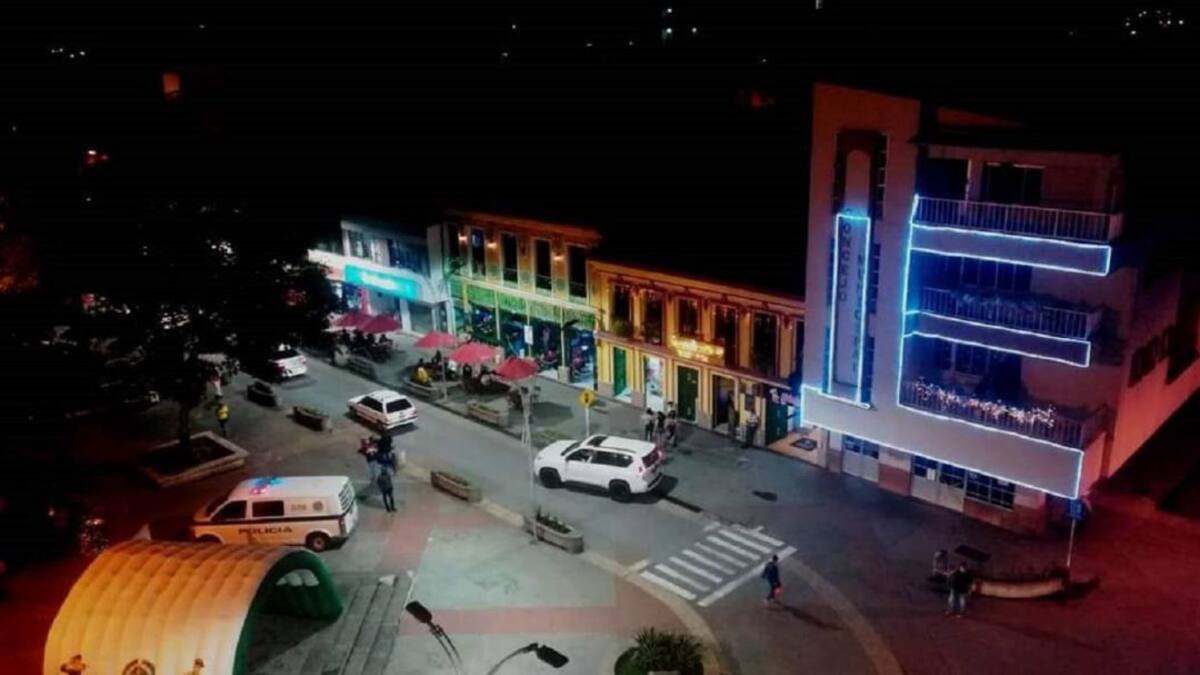 Reducen horario de toque de queda nocturno en Calarcá, Quindío