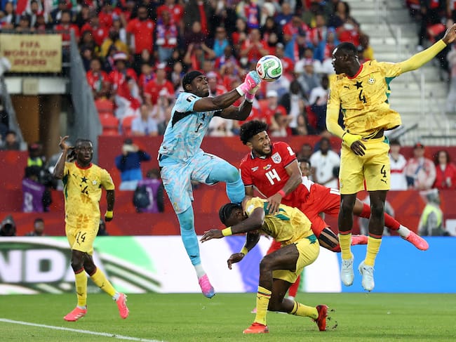TORONTO, ONTARIO - JUNE 17: Lawrence Ati Zigi #1 of Ghana punches the ball to clear during the FIFA World Cup 2026 Group L match between Ghana and Panama at Toronto Stadium on June 17, 2026 in Toronto, Ontario. (Photo by Ezra Shaw - FIFA/FIFA via Getty Images)