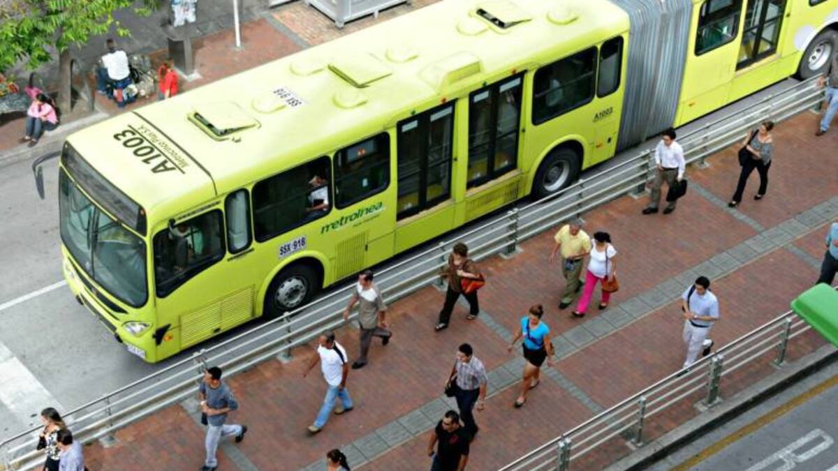 MinTransporte pide explicar plan de contingencia tras liquidación de Metrolínea