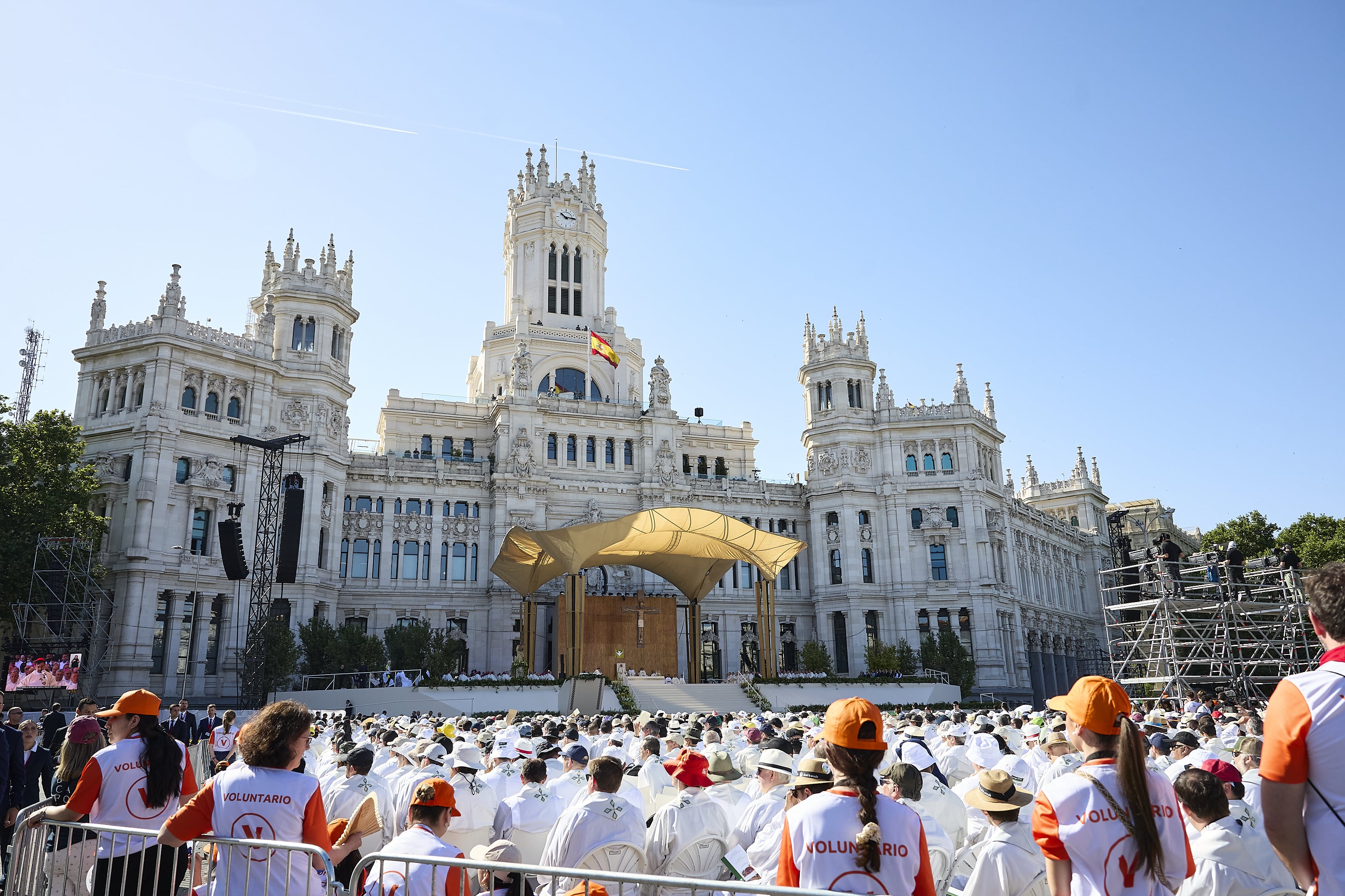Vista general de la Santa Misa en la Plaza de Cibeles el 7 de junio de 2026 en Madrid, España.
(Foto:   Alex juarez/Anadolu via Getty Images)