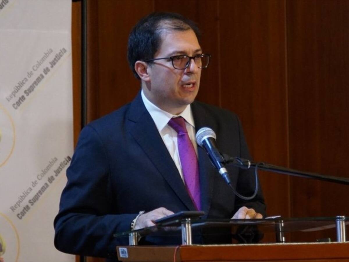 No soy el fiscal de ningún partido: Francisco Barbosa