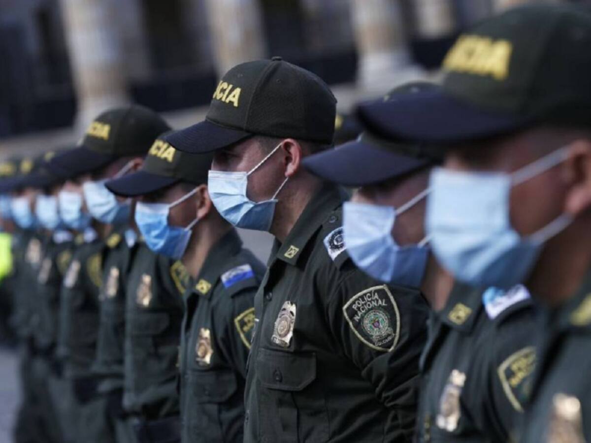 Policía refuerza atención en navidad para municipios