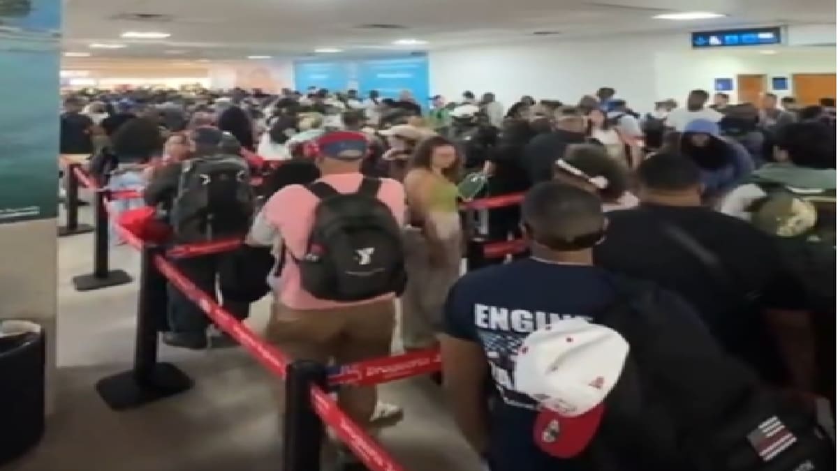 Filas, retrasos e incomodidad por alto flujo de pasajeros en aeropuerto de Cartagena