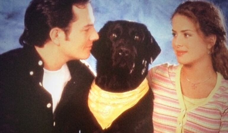 Julián Arango y Danna García protagonizaron la serie 'Perro amor'.