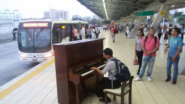 Estación Joe Arroyo de Transmetro