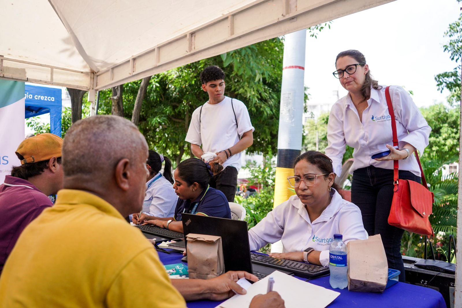 Más de 300 personas resolvieron inconvenientes con empresas de servicios públicos