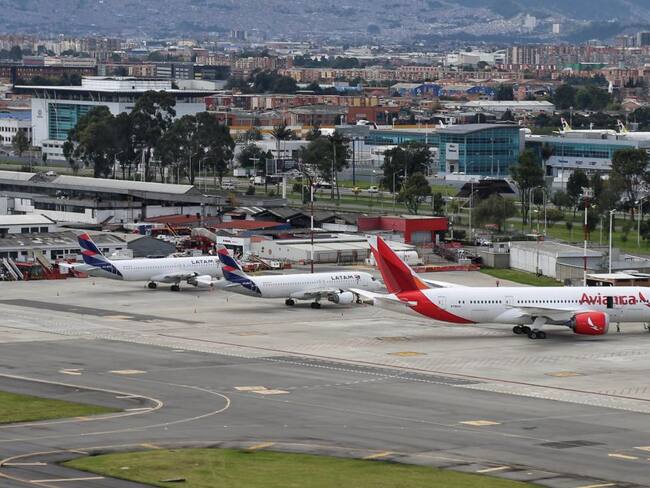 Alcaldes pueden pedir reapertura para transporte aéreo