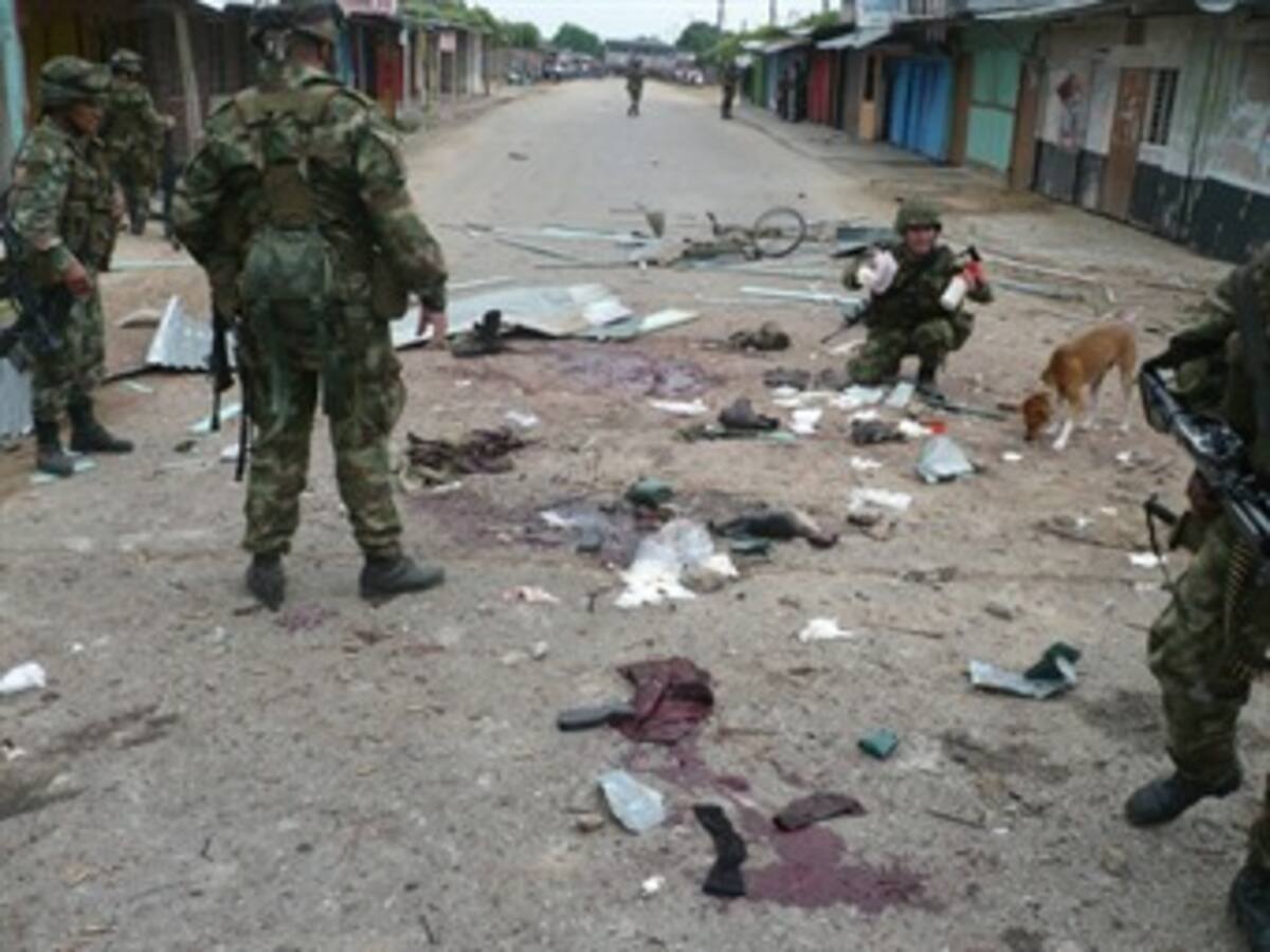 Desde una casa bomba se lanzó ataque a militares que dejó 14 muertos