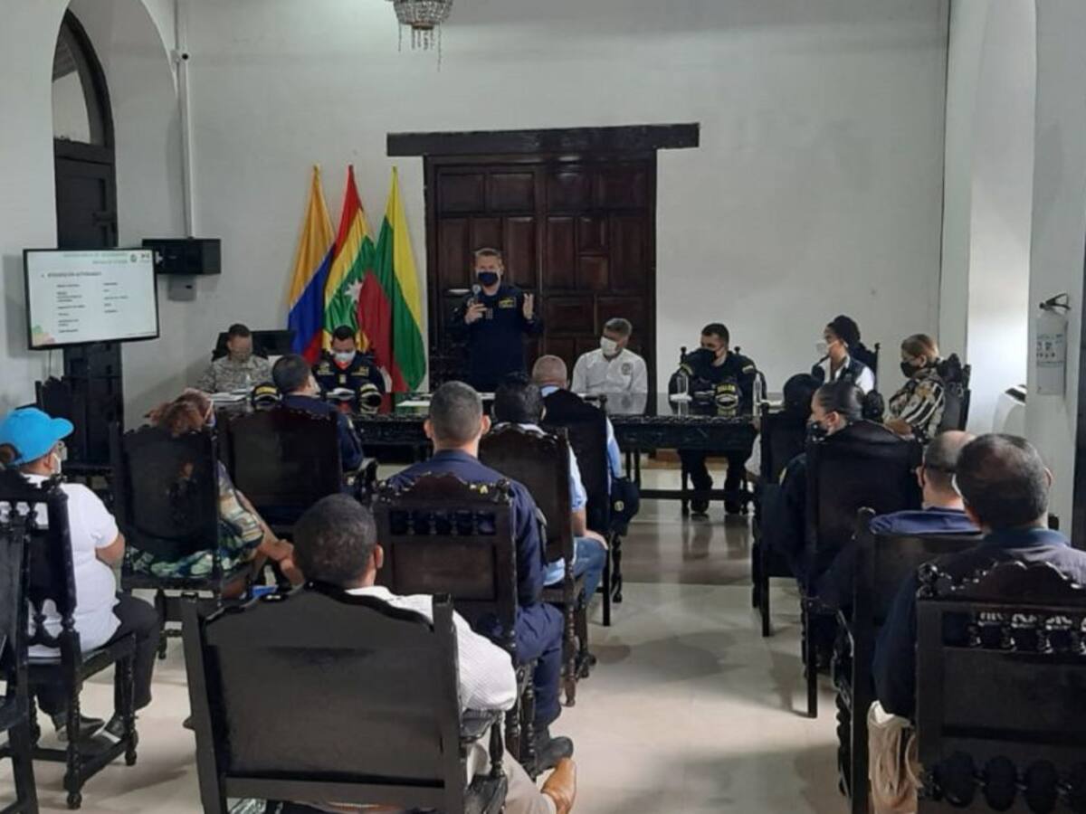 Alcaldía de Cartagena anunció trabajo con isleños para recuperar la Bahía