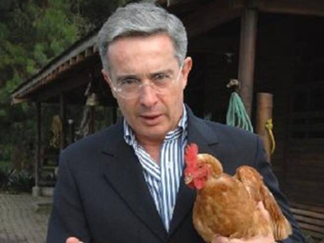 Con reuniones bilaterales presidente Uribe se despide de mandatarios de la región