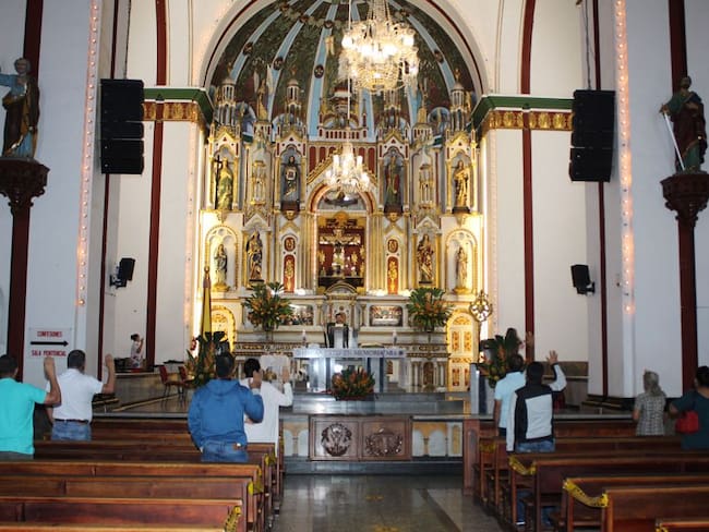 Interior Basílica del Señor de los Milagros en Guadalajara de Buga - Valle del Cauca