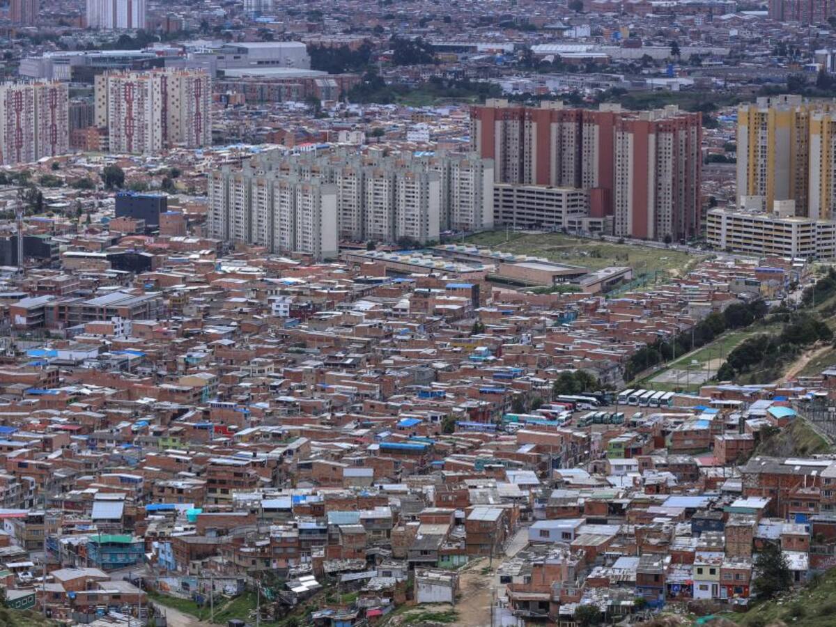Entregan 3.400 ayudas en zona de cuidado especial de Ciudad Bolívar