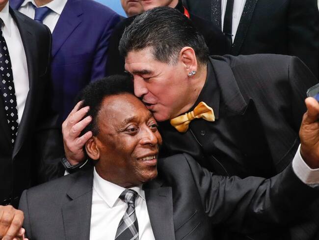 Maradona se suma a &quot;homenaje universal&quot; en cumpleaños de Pelé