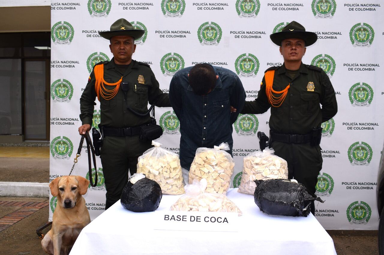 14.1 kilogramos de base de cocaína incautada en Caquetá.