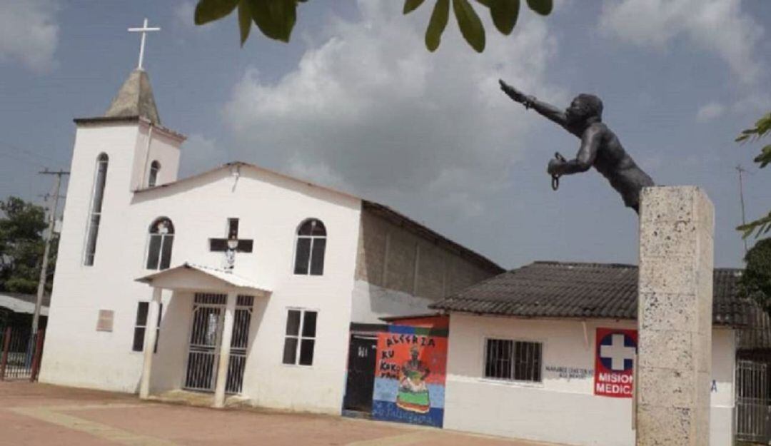 Amigos del fallecido procedieron a quemar la vivienda del presunto homicida para vengarse del homicidio