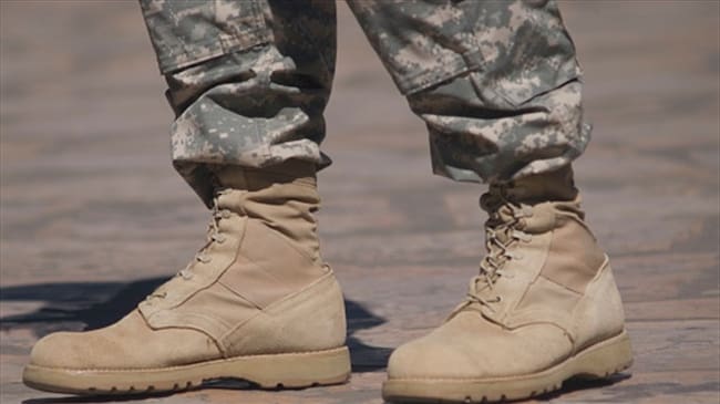 Capturan a soldado profesional por abusar de su hijastra. Foto: Getty Images