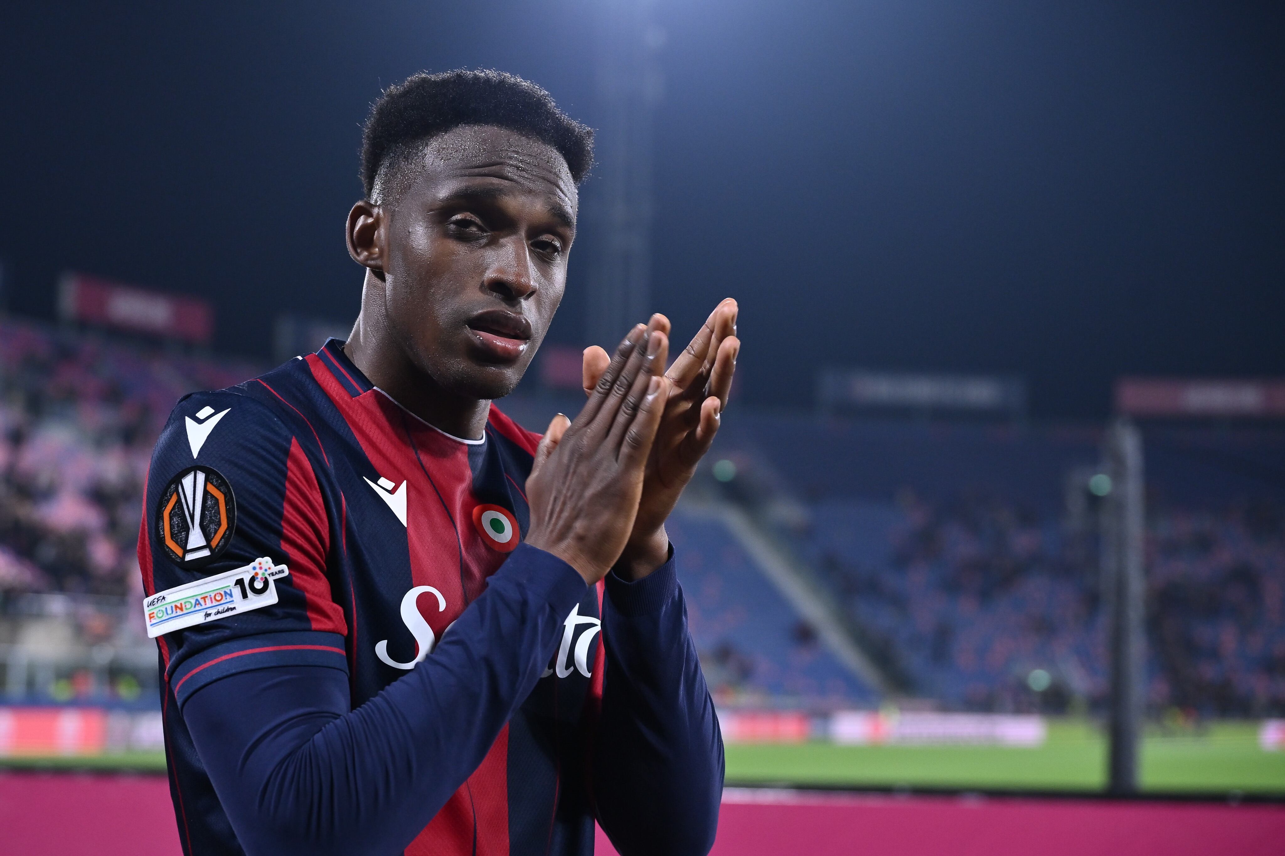 Jhon Janer Lucumí es uno de los mejores defensor del fútbol italiano: sus extraordinarios números. (Photo by Domenico Cippitelli/NurPhoto via Getty Images)