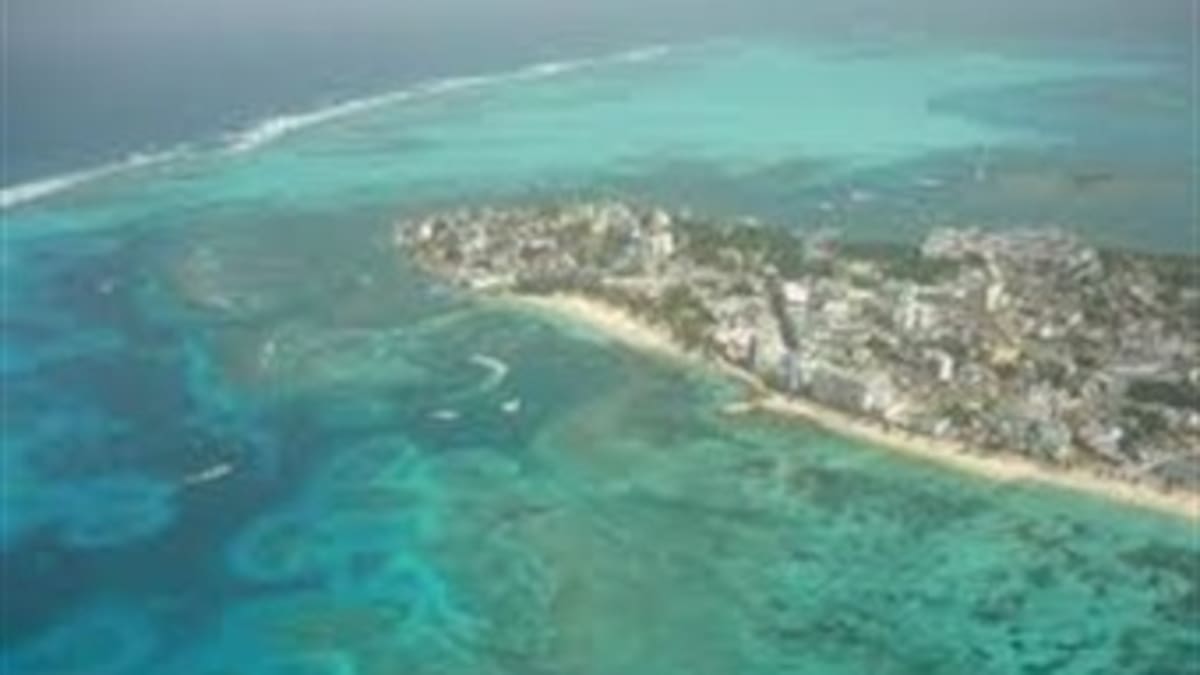 Santos, con acto de soberanía, revisará avances de Plan San Andrés