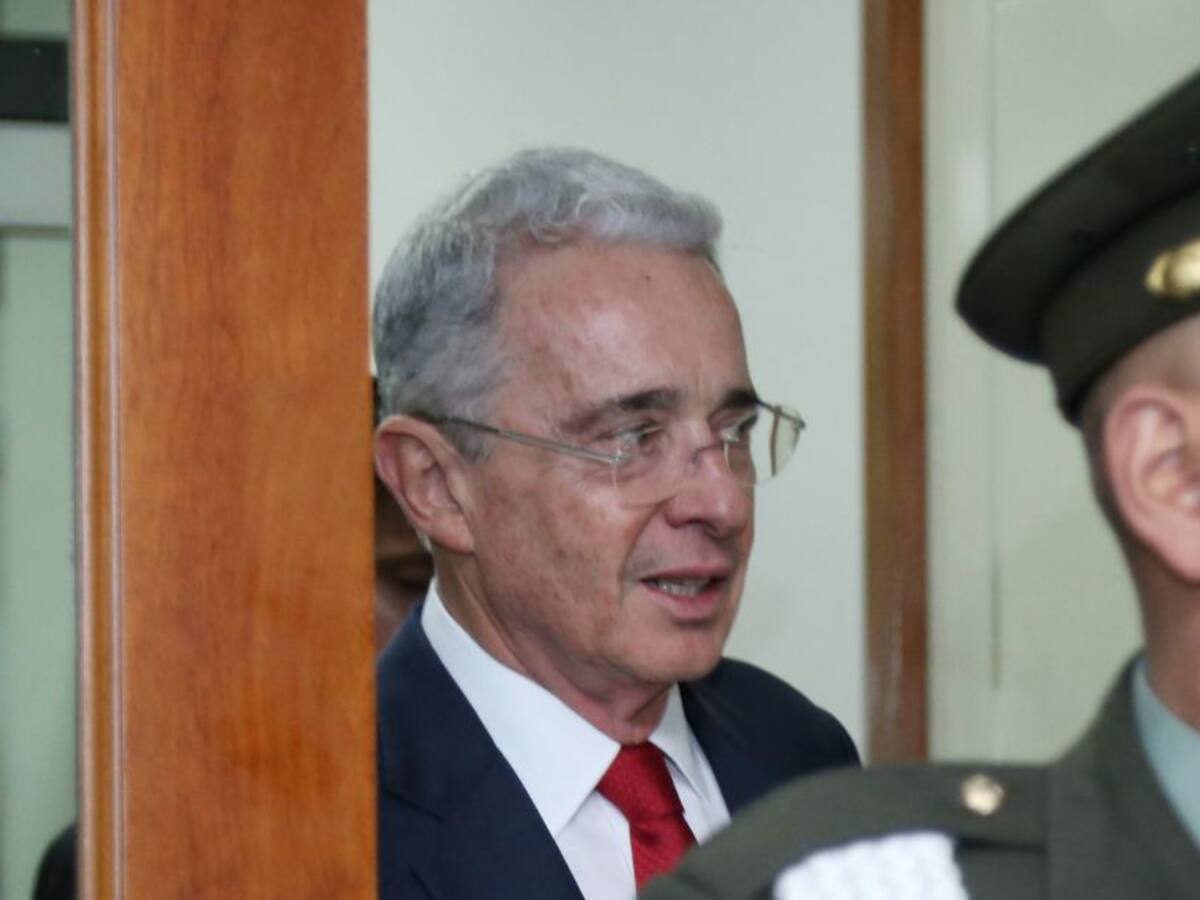 ¿Qué otros procesos tiene Uribe en la Corte?