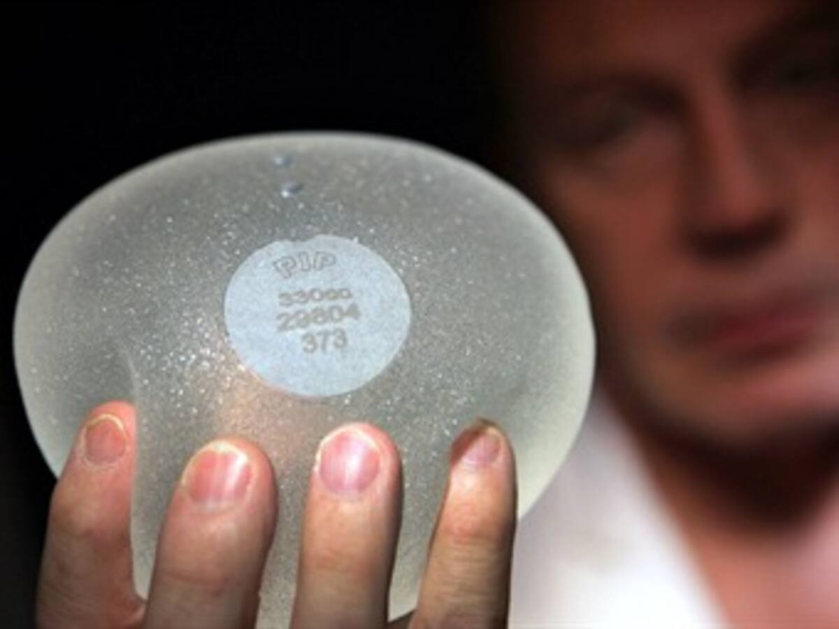 Detenido en Francia el fabricante de los implantes mamarios defectuosos PIP