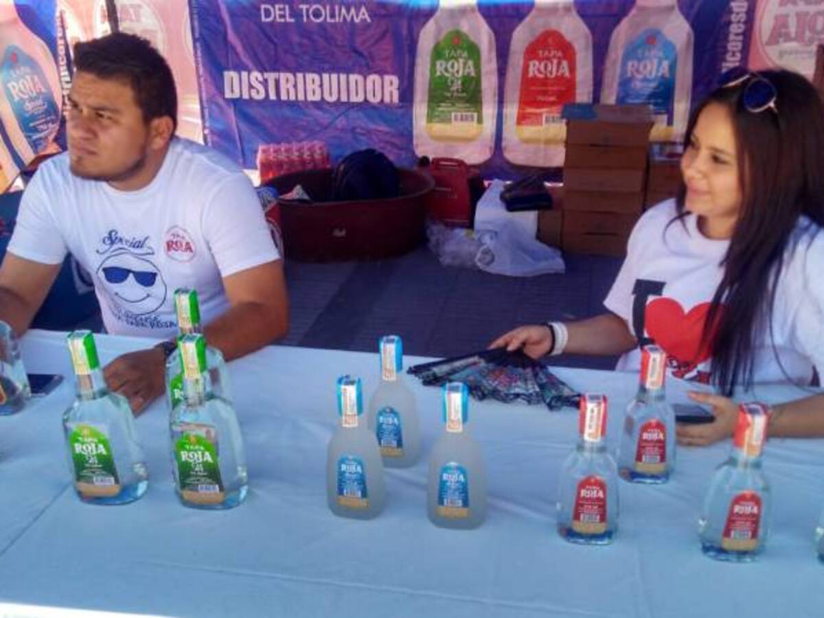 En el Tolima hoy se alzó la copa.....de aguardiente