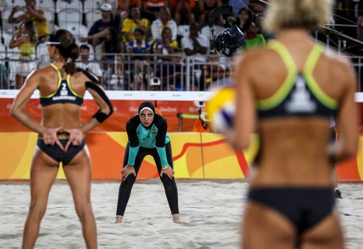 Las alemanas Laura Ludwig y Kira Walkenhorst vencieron 2-0 al equipo egipcio de voleibol playa femenino.